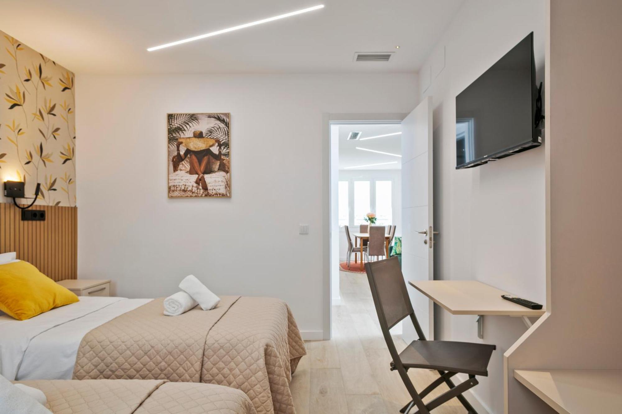 Boutique Plaza Catalonia Suites Cornella Cornellá de Llobregat Exterior foto
